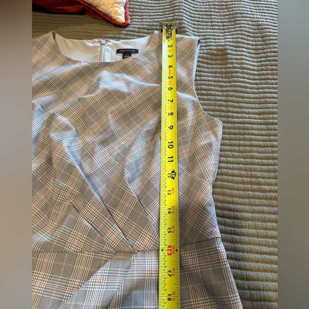 Ann Taylor Glen Plaid Ruched sleeveless Sheath Dress women’s size 4 grey/pink - Picture 8 of 9
